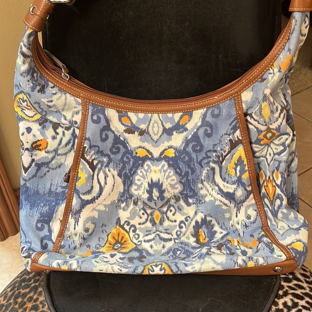Tignanello hobo bag, like new!!!!